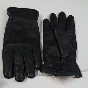 Black Leather L.L. Bean Men's Medium Fur Lined Gloves